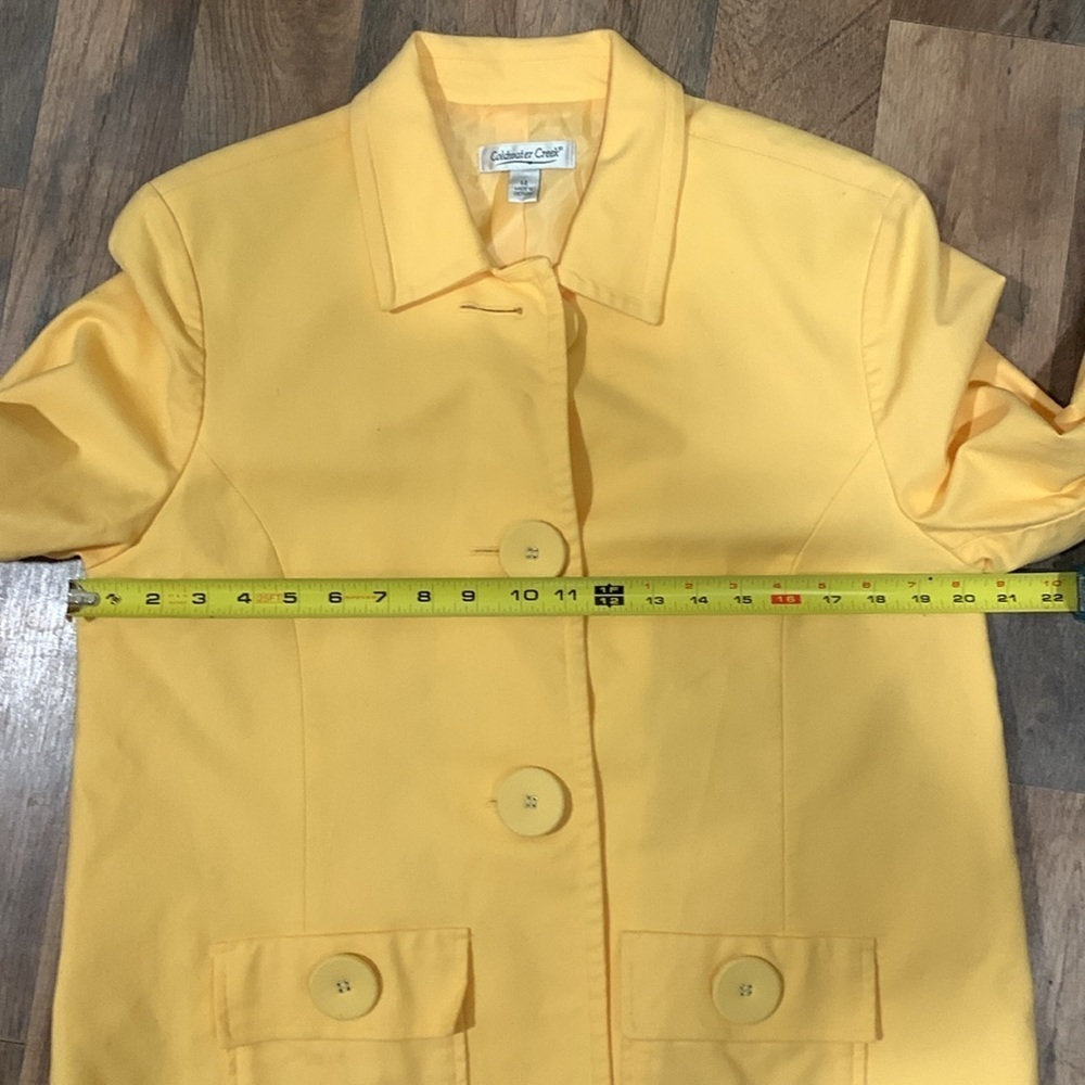 Coldwater Creek Yellow Blazer. 3/4 sleeves. Fully lined.  Large buttons. - Picture 6 of 6